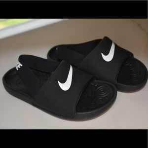Nike toddler boys sandal with strap